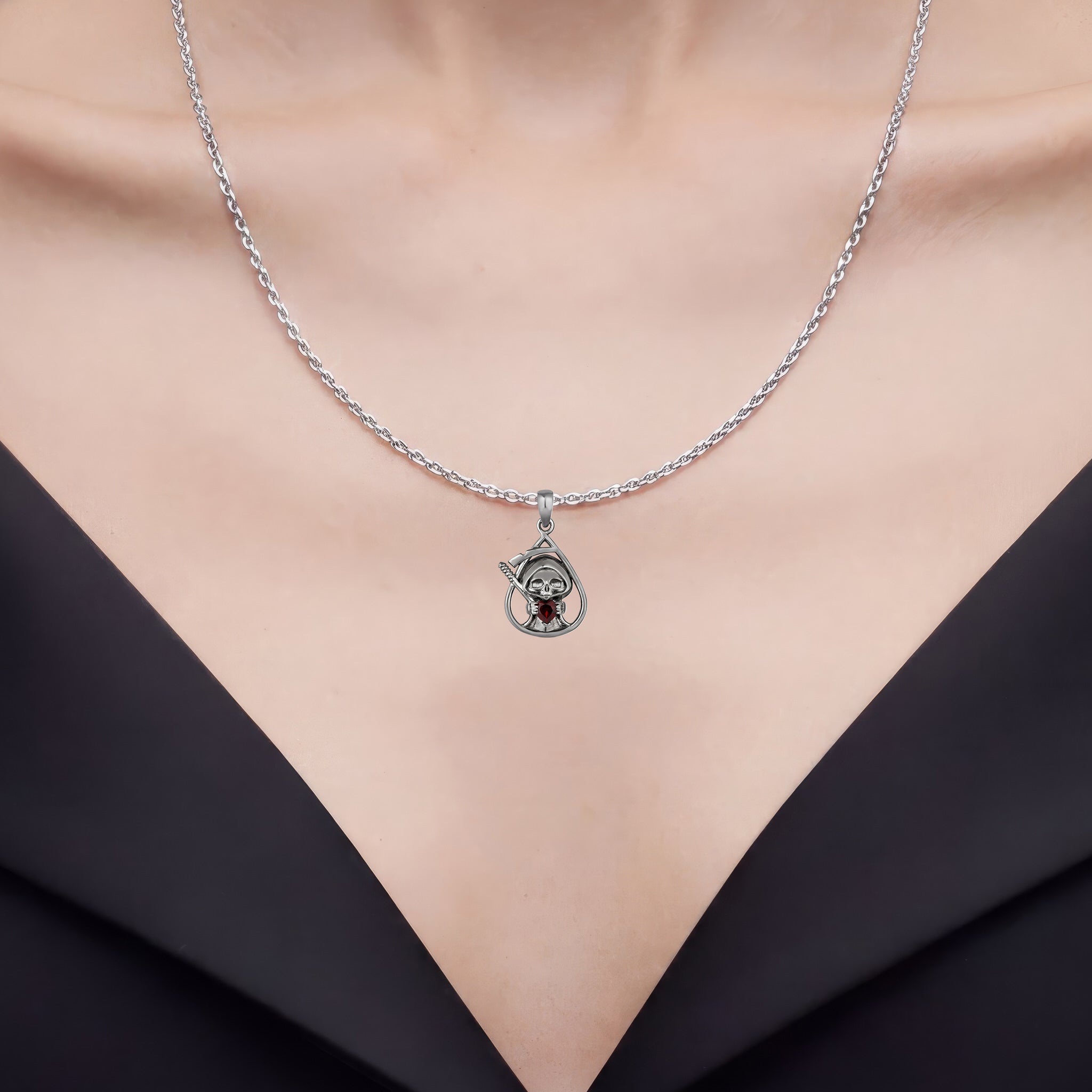 Garnet Reaper Skull Pendant 0.3 Carats Sterling Silver