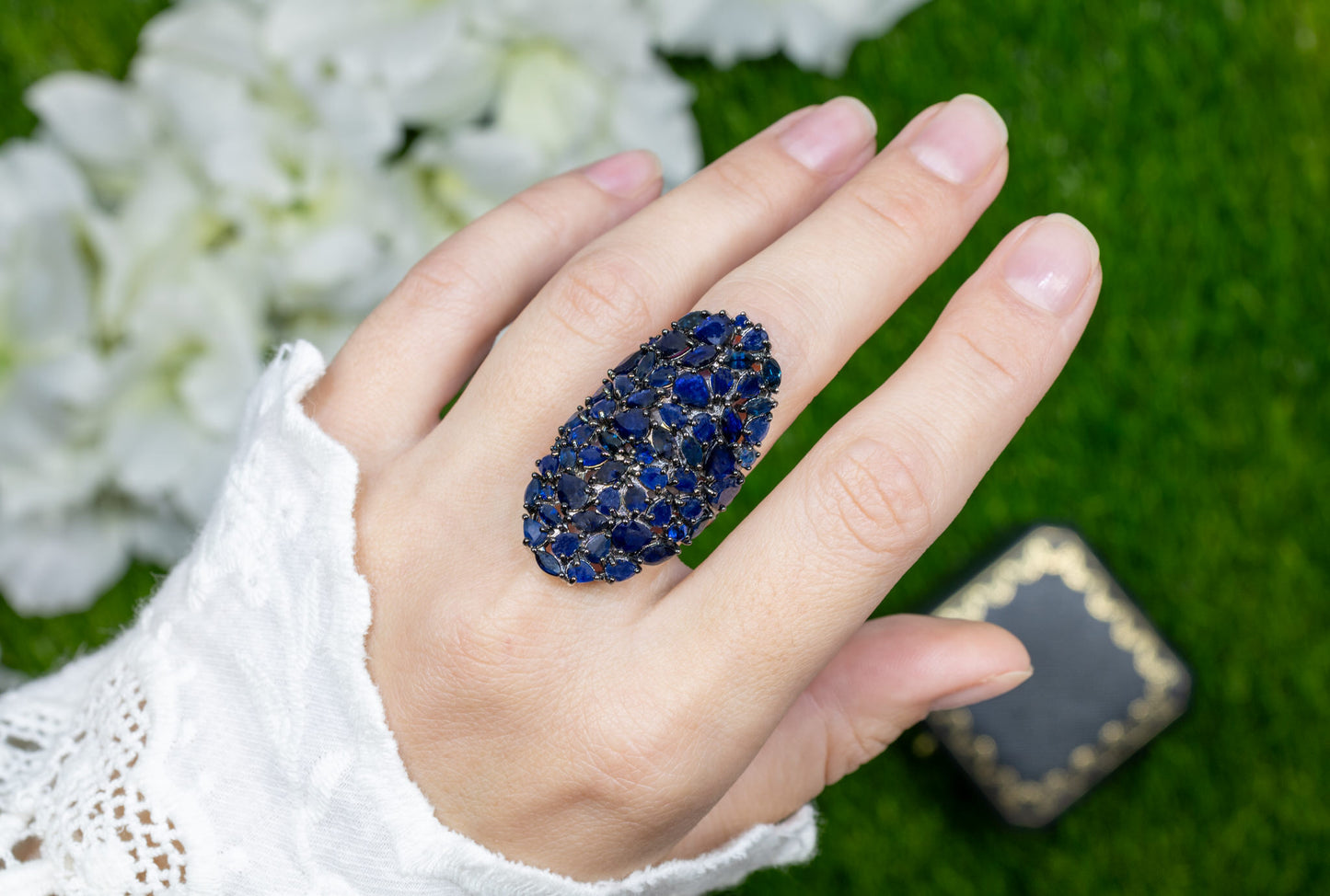 Blue Sapphire Cluster Ring 9.2 Carats