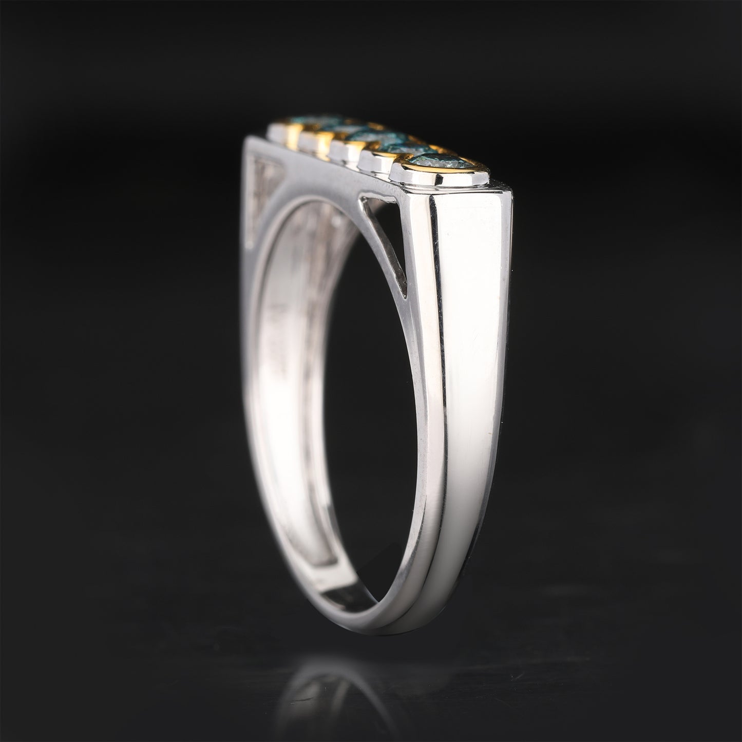 Blue Diamond Ring 0.5 Carats 9K Yellow & White Gold