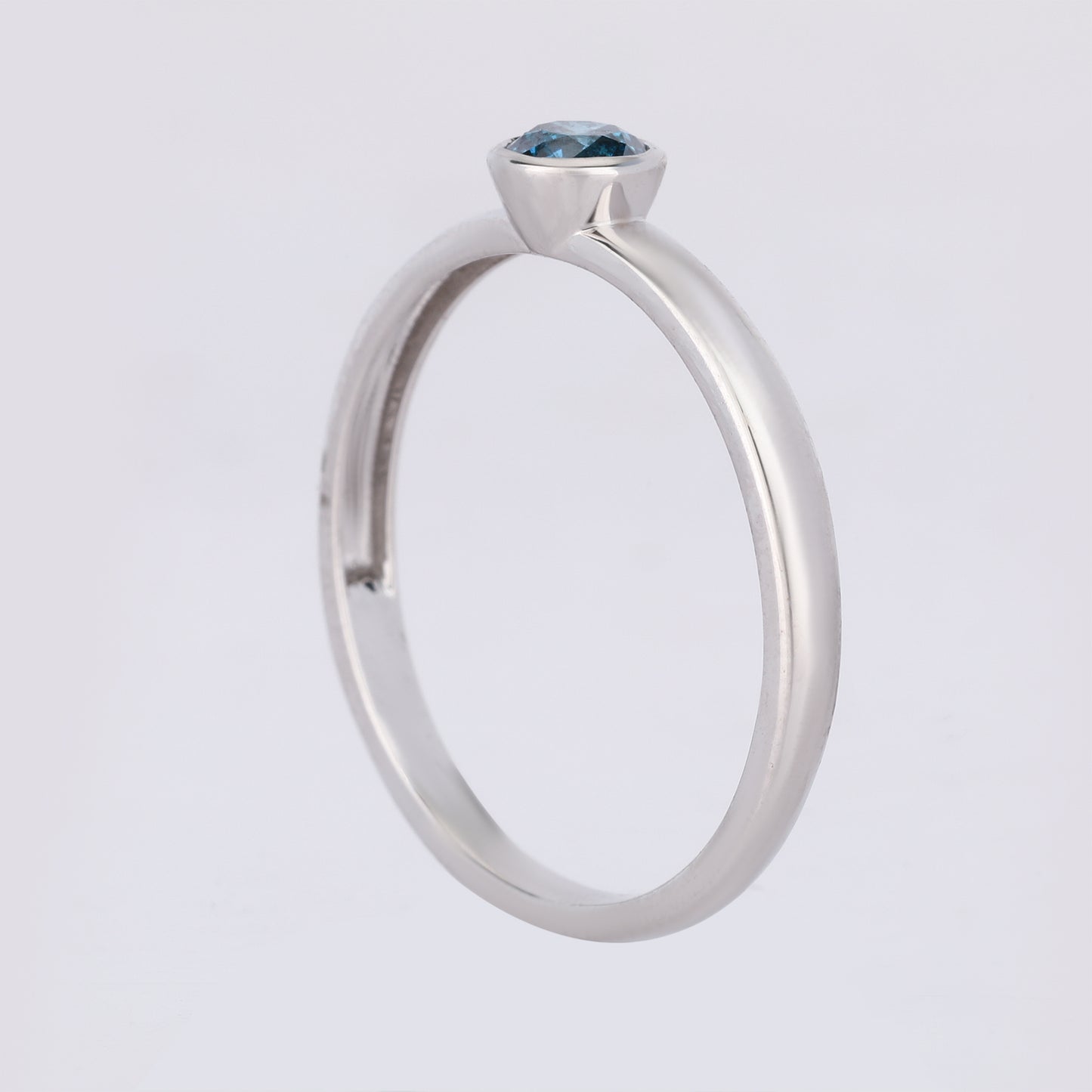 Blue Diamond Ring 0.25 Carats 9K White Gold