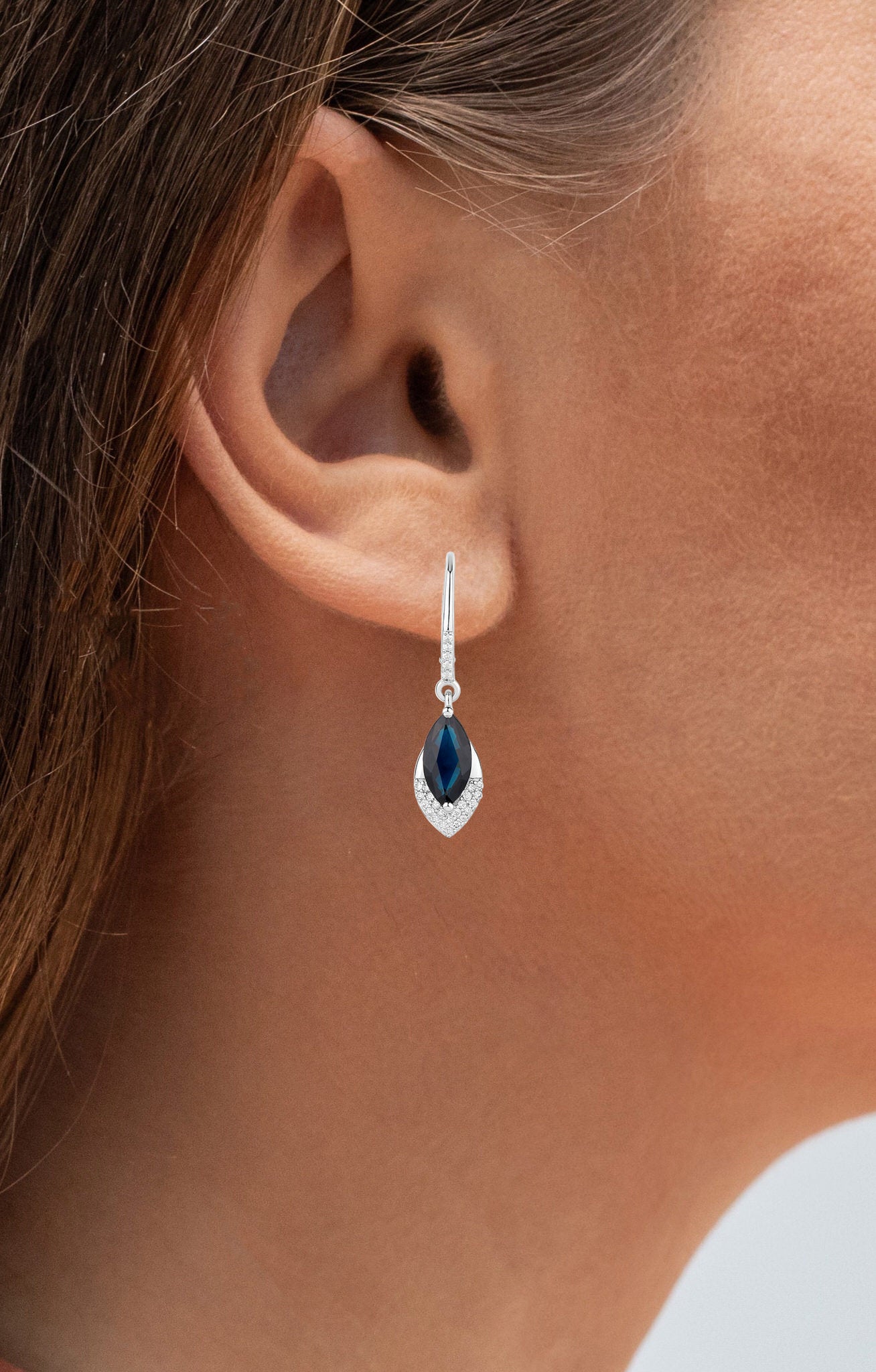 Blue Sapphire Dangle Earrings Diamonds 2.7 Carats 14K White Gold