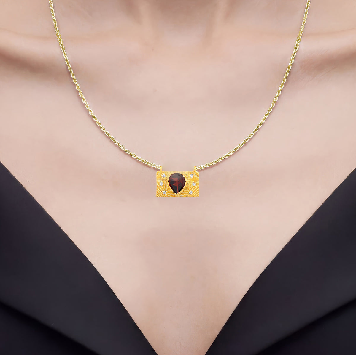 Garnet Purse Necklace With White Topaz 1.9 Carats Gold Plated Silver