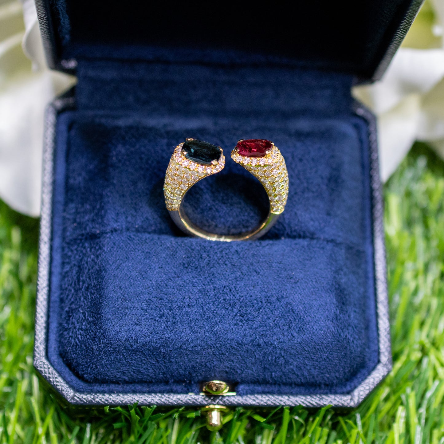 Blue and Red Spinel Bypass Ring Diamond Setting 4 Carats 18K Gold