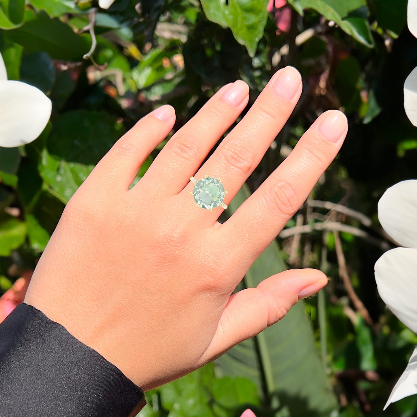 Green Amethyst Solitaire Ring White Topaz Setting 7.5 Carats