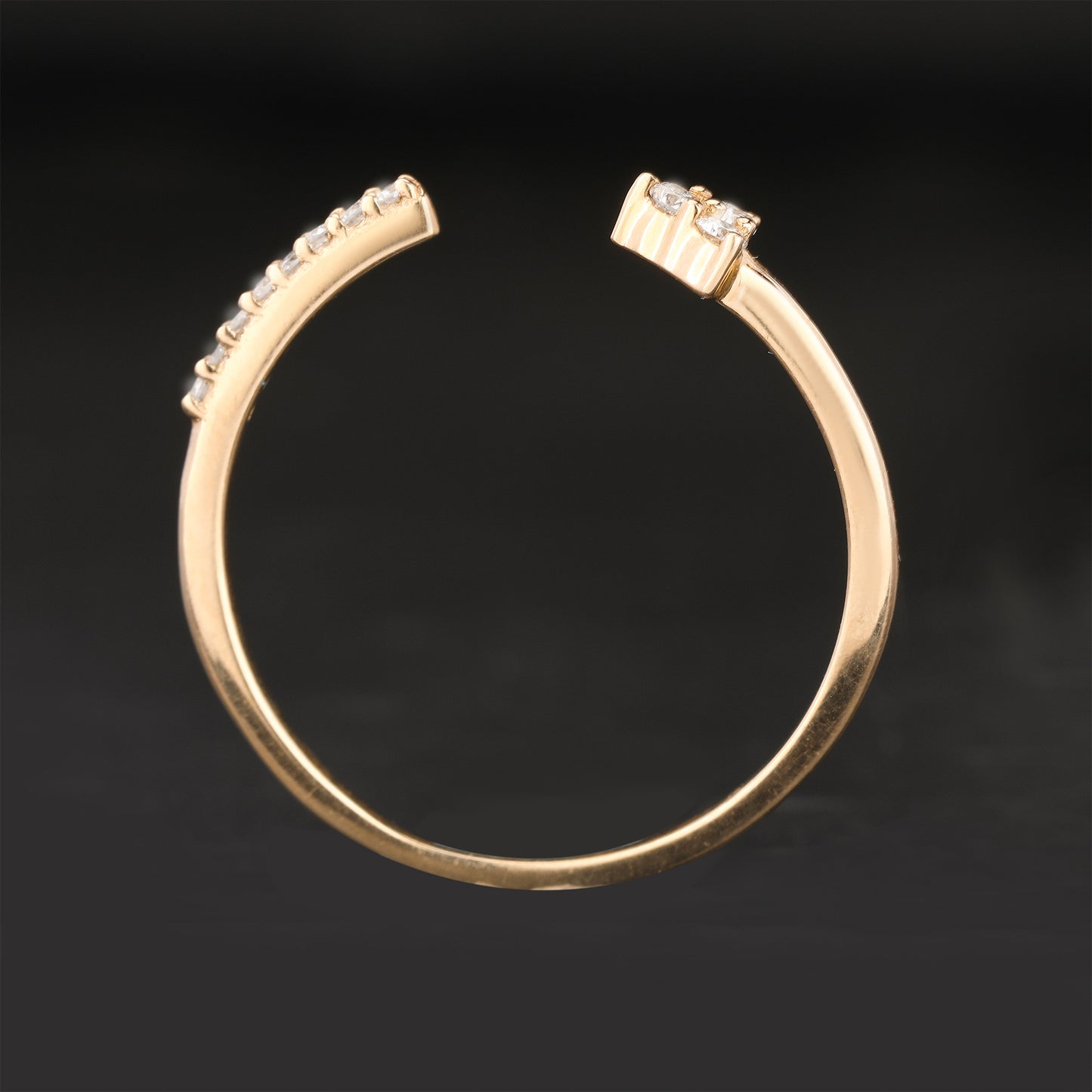 Diamond Arrow Ring 0.07 Carats 9K Yellow Gold
