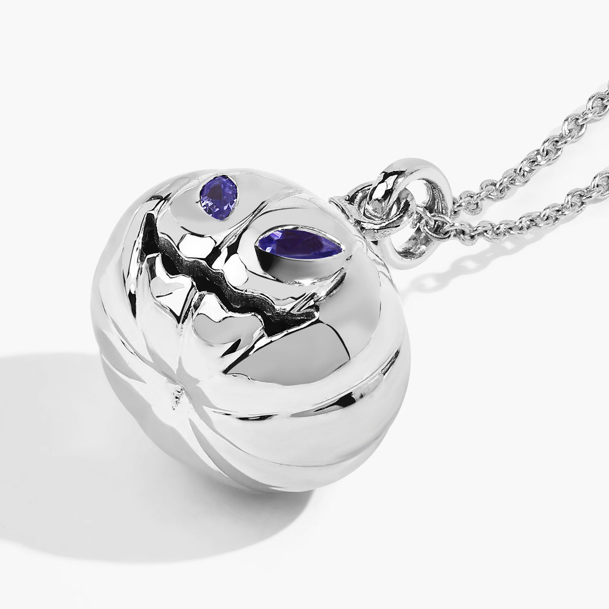 Tanzanite Jack-o'-Lantern Pendant 0.14 Carats Sterling Silver