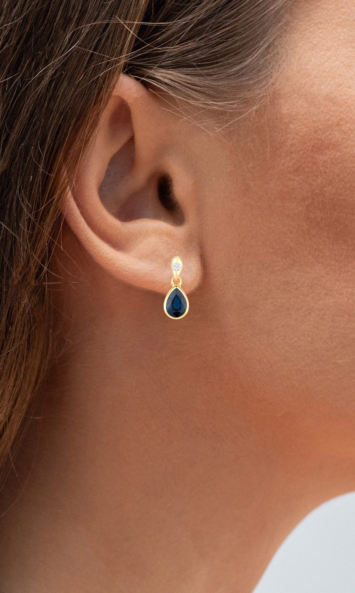 Blue Sapphire Dangle Earrings Diamonds 1.64 Carats 10K Yellow Gold