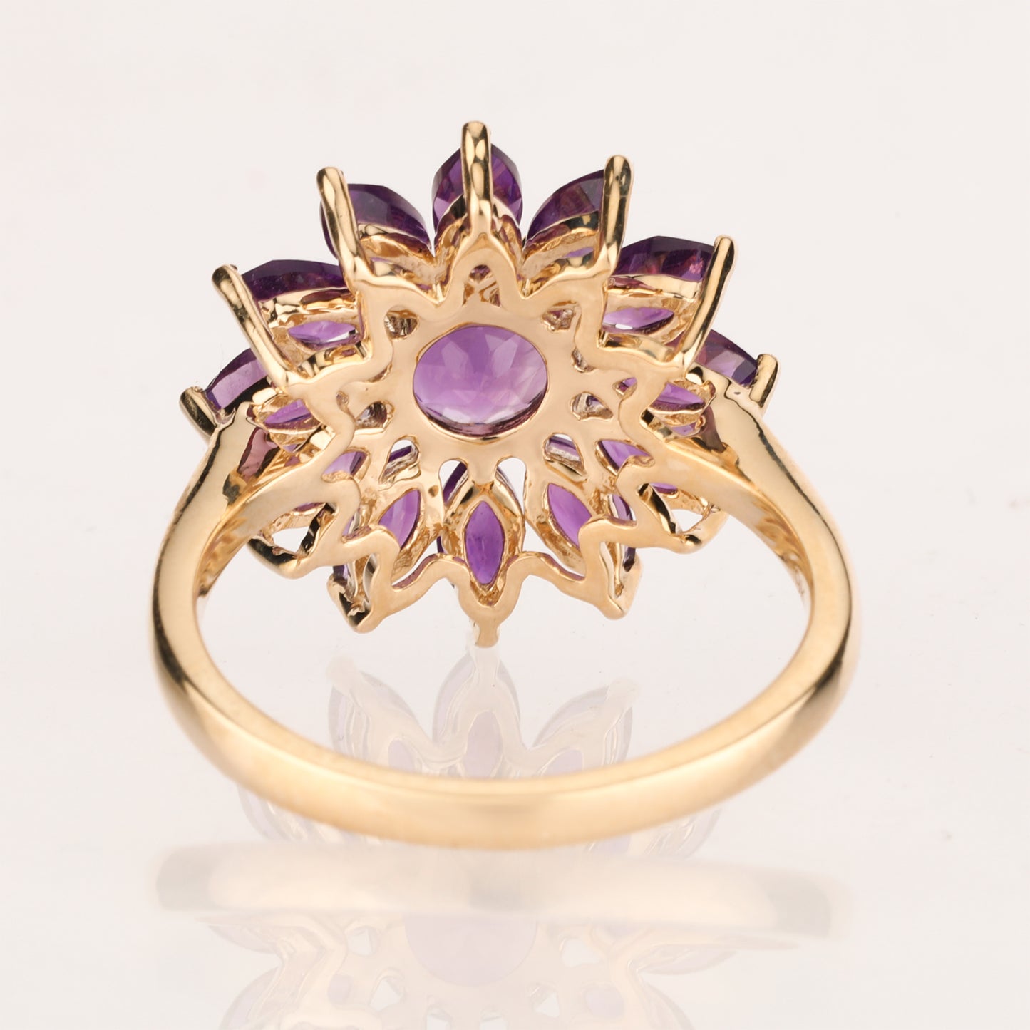 Amethyst Ring 2.53 Carats 9K Yellow Gold