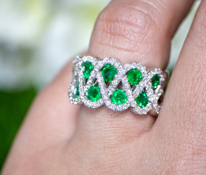 Emerald Ring With Diamonds 2.50 Carats 18K White Gold