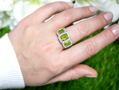 Peridot Three Stone Ring Diamond Setting 5.14 Carats 18K Gold