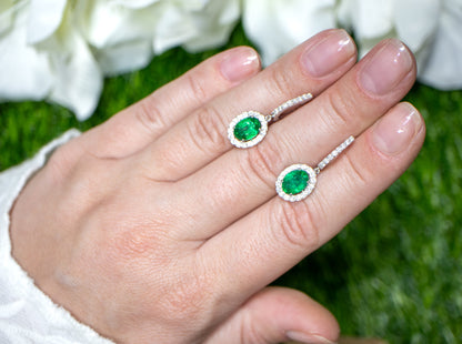 Emerald Dangle Earrings Diamonds 2.83 Carats 18K Gold