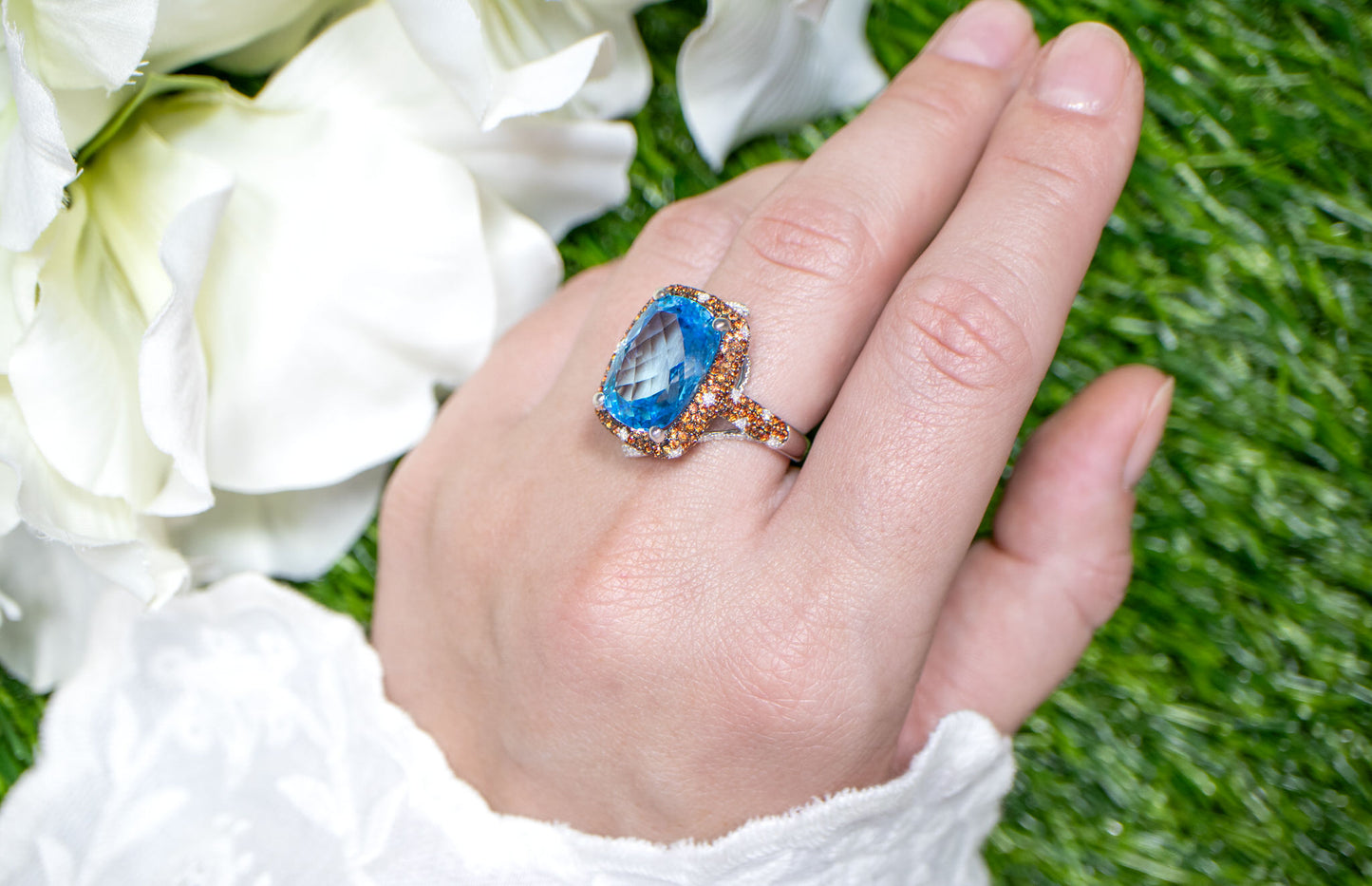 Swiss Blue Topaz Cocktail Ring Sapphires Diamonds 13.4 Carats 18K Gold
