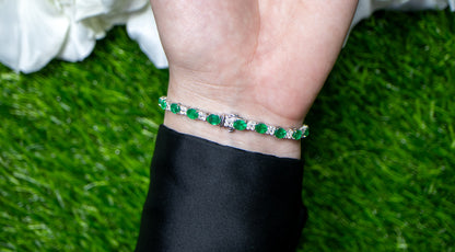 Emerald Bracelet Diamond Links 8.5 Carats 18K White Gold