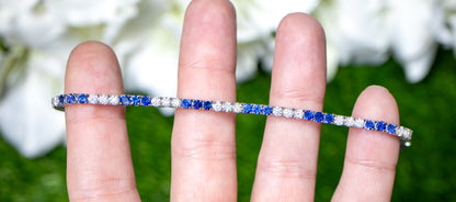 Blue Sapphires and Diamonds Tennis Bracelet Round Cut 5.3 Carats 18K Gold