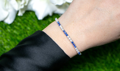 Blue Sapphires and Diamonds Tennis Bracelet Round Cut 5.3 Carats 18K Gold