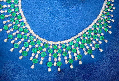 Important Necklace Emeralds and Diamonds 120 Carats 18K Gold