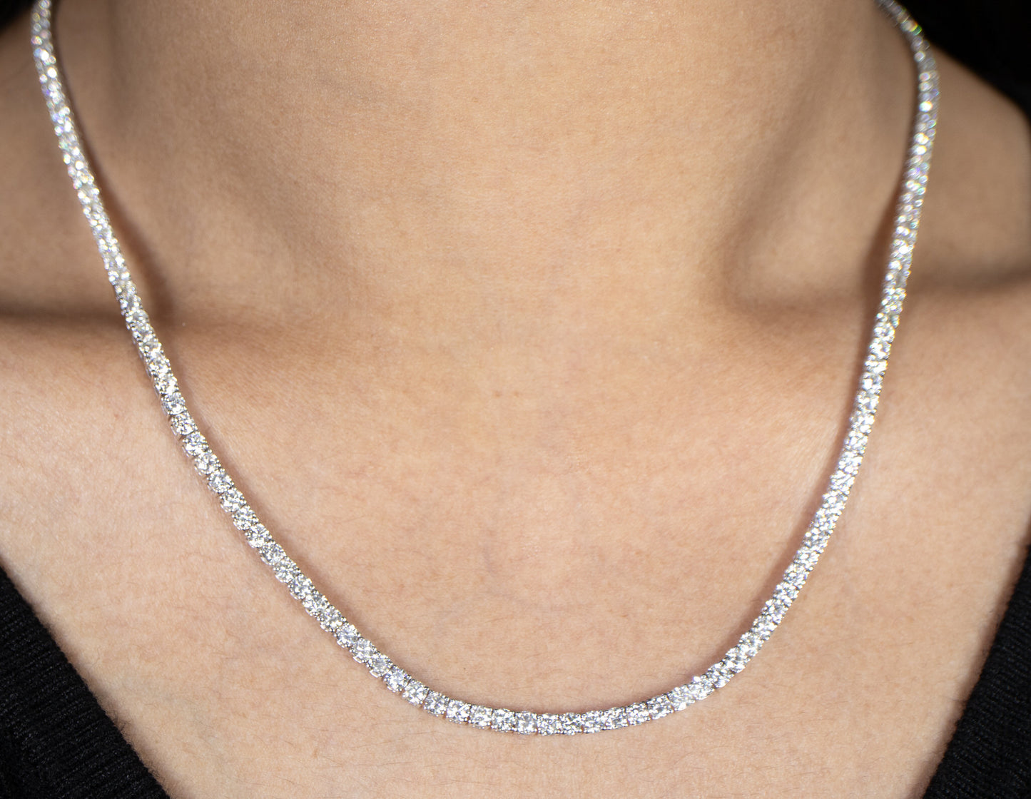 Diamond Tennis Necklace 11.5 Carats 18K Gold