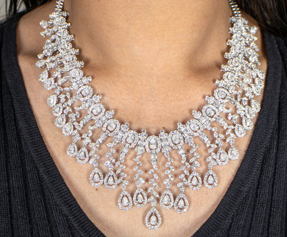 Important Diamond Drop Necklace 48 Carats 18K White Gold