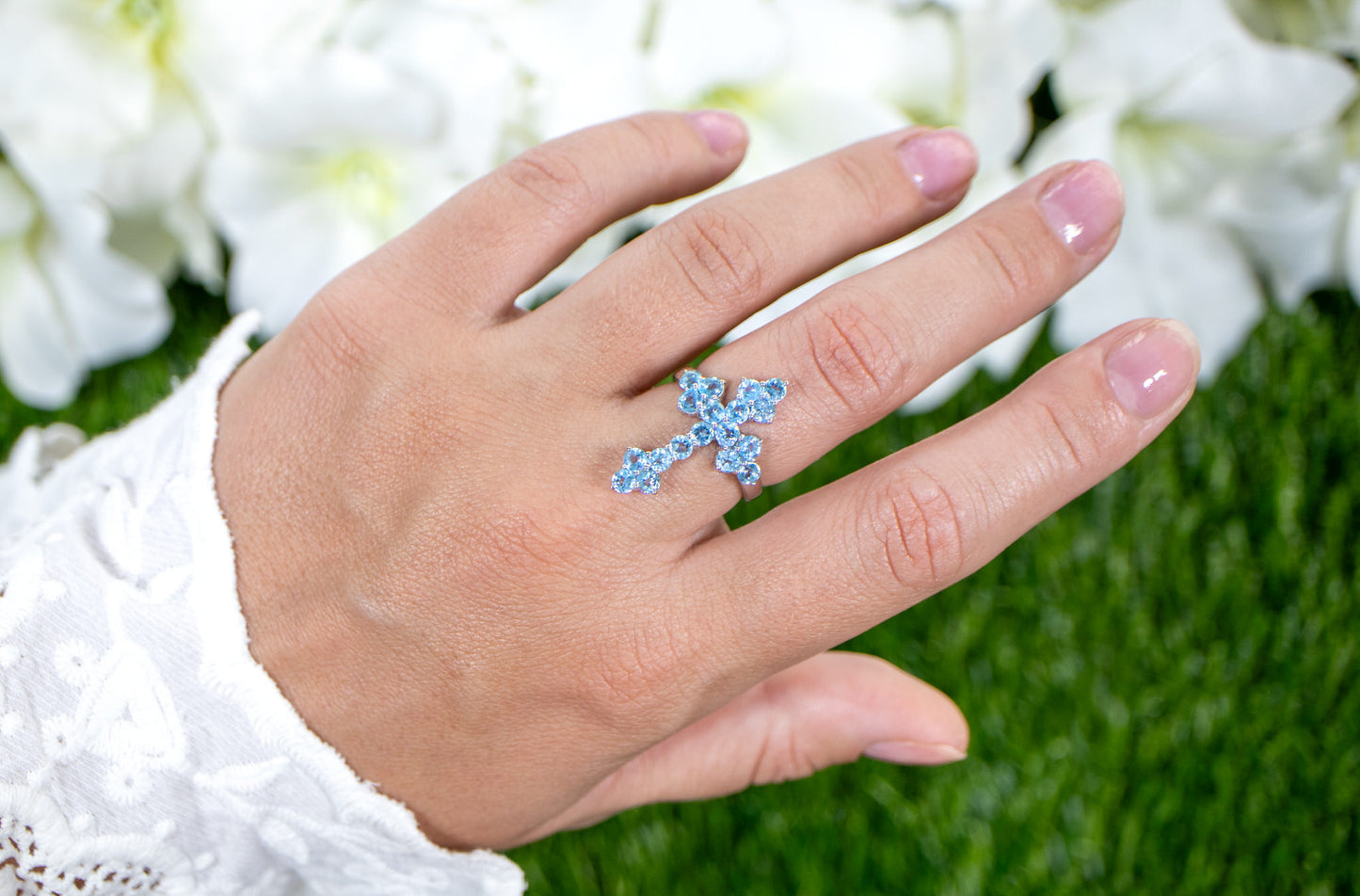 Swiss Blue Topaz Cross Ring 2.18 Carats