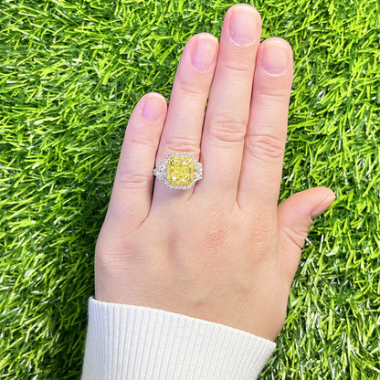 Important GIA Certified Natural Fancy Yellow Diamond Ring 5.23 Carats 18K Gold