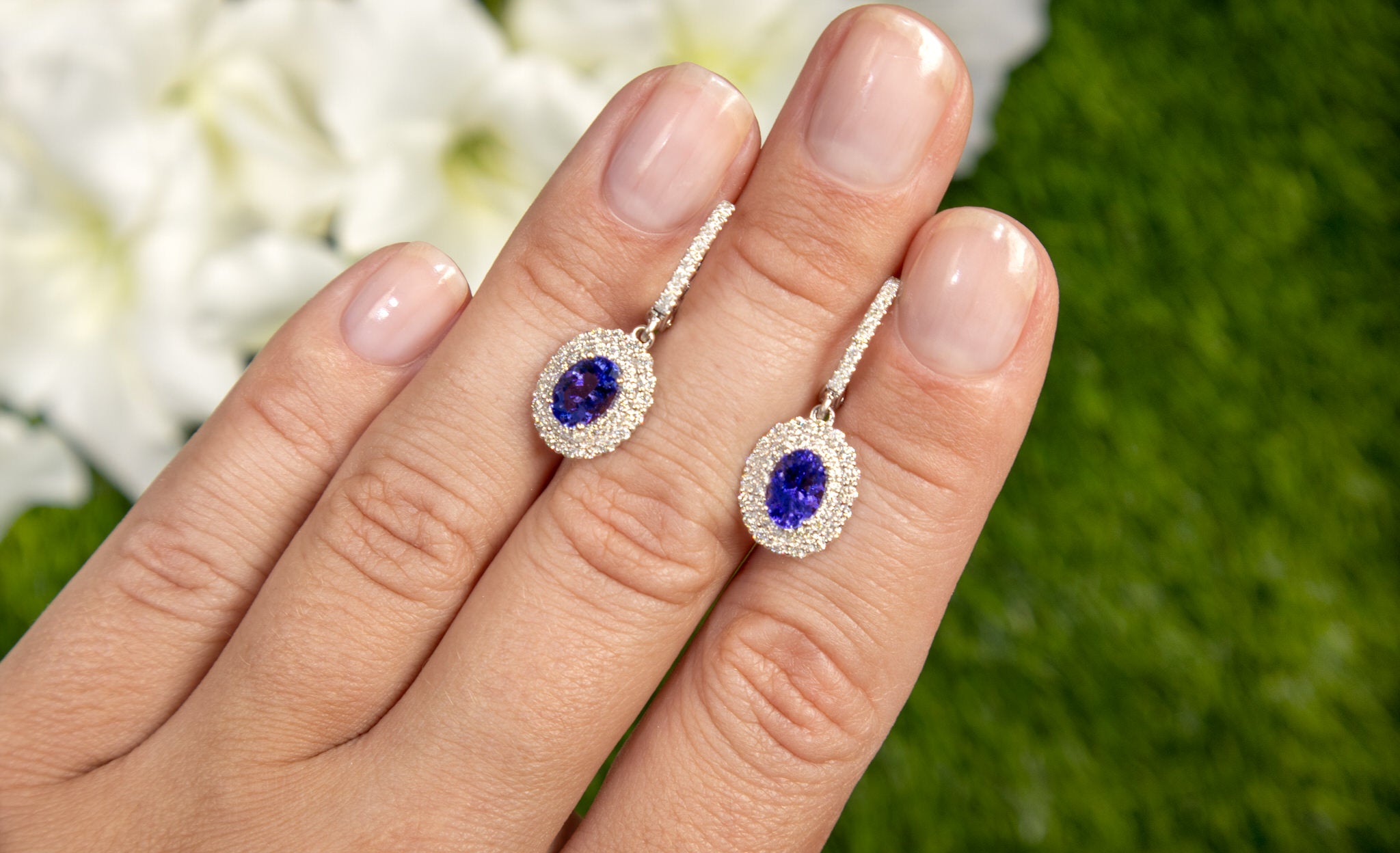 Tanzanite Dangle Earrings Diamond Setting 2.5 Carats Total