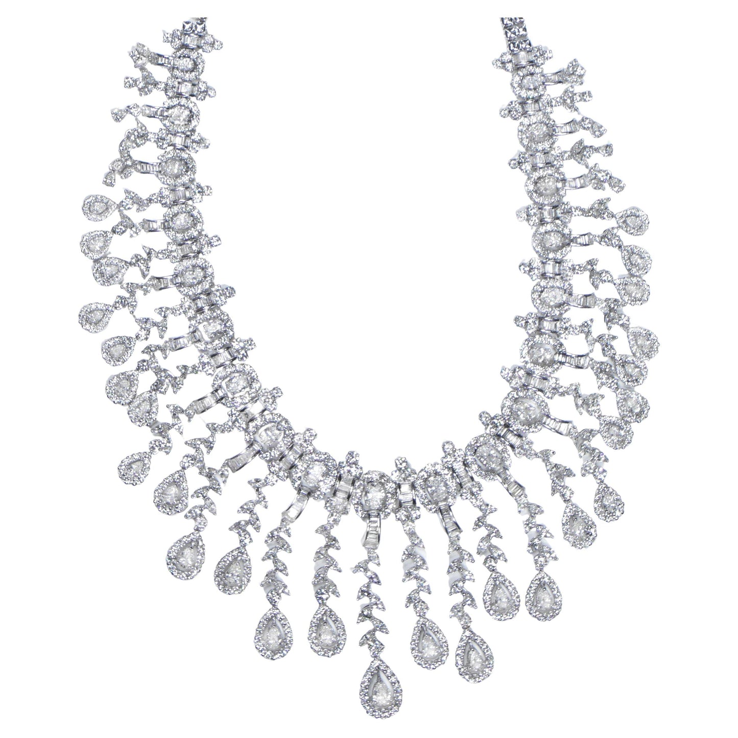 Important Diamond Drop Necklace 48 Carats 18K White Gold