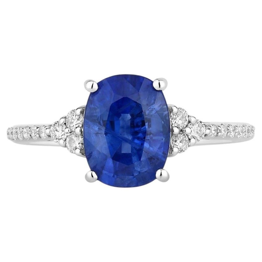 Blue Sapphire Ring With Diamonds 3.04 Carats 18K White Gold