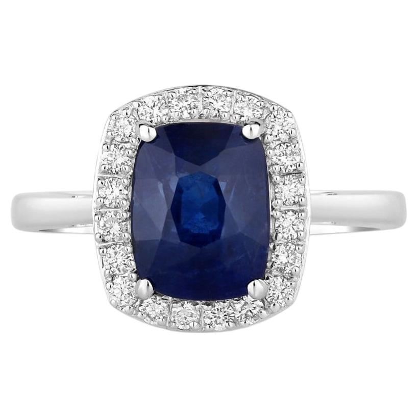 Blue Sapphire Ring With Diamonds 3.4 Carats 18K White Gold