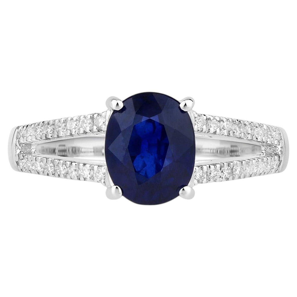 Blue Sapphire Ring With Diamonds 2.02 Carats 18K White Gold