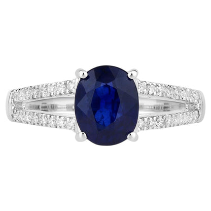 Blue Sapphire Ring With Diamonds 2.02 Carats 18K White Gold