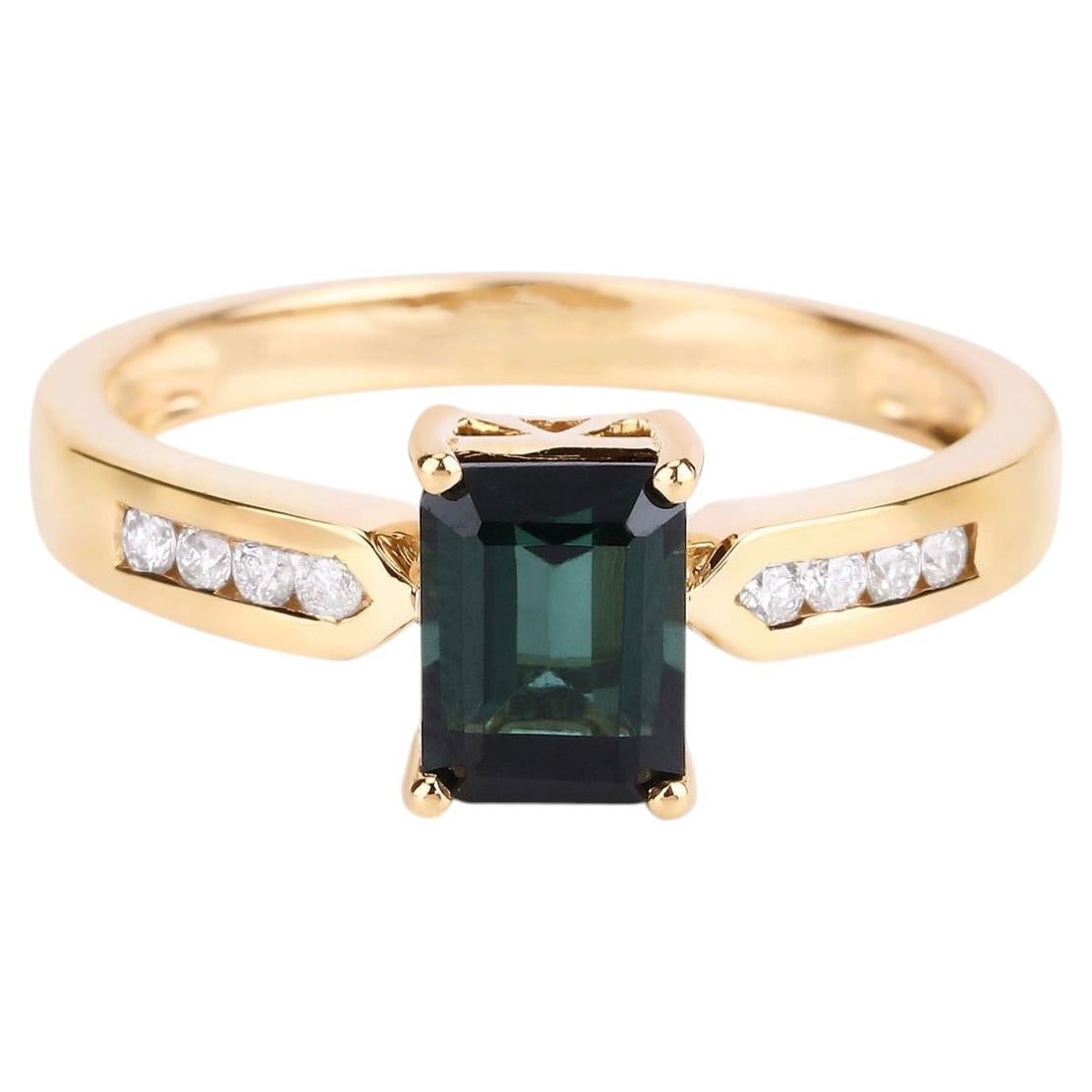 Green Tourmaline Ring With Diamonds 1.16 Carats 14K Yellow Gold