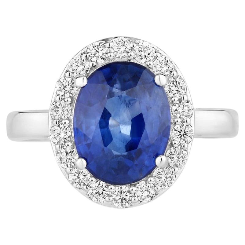 Blue Sapphire Ring With Diamonds 4.48 Carats 18K White Gold