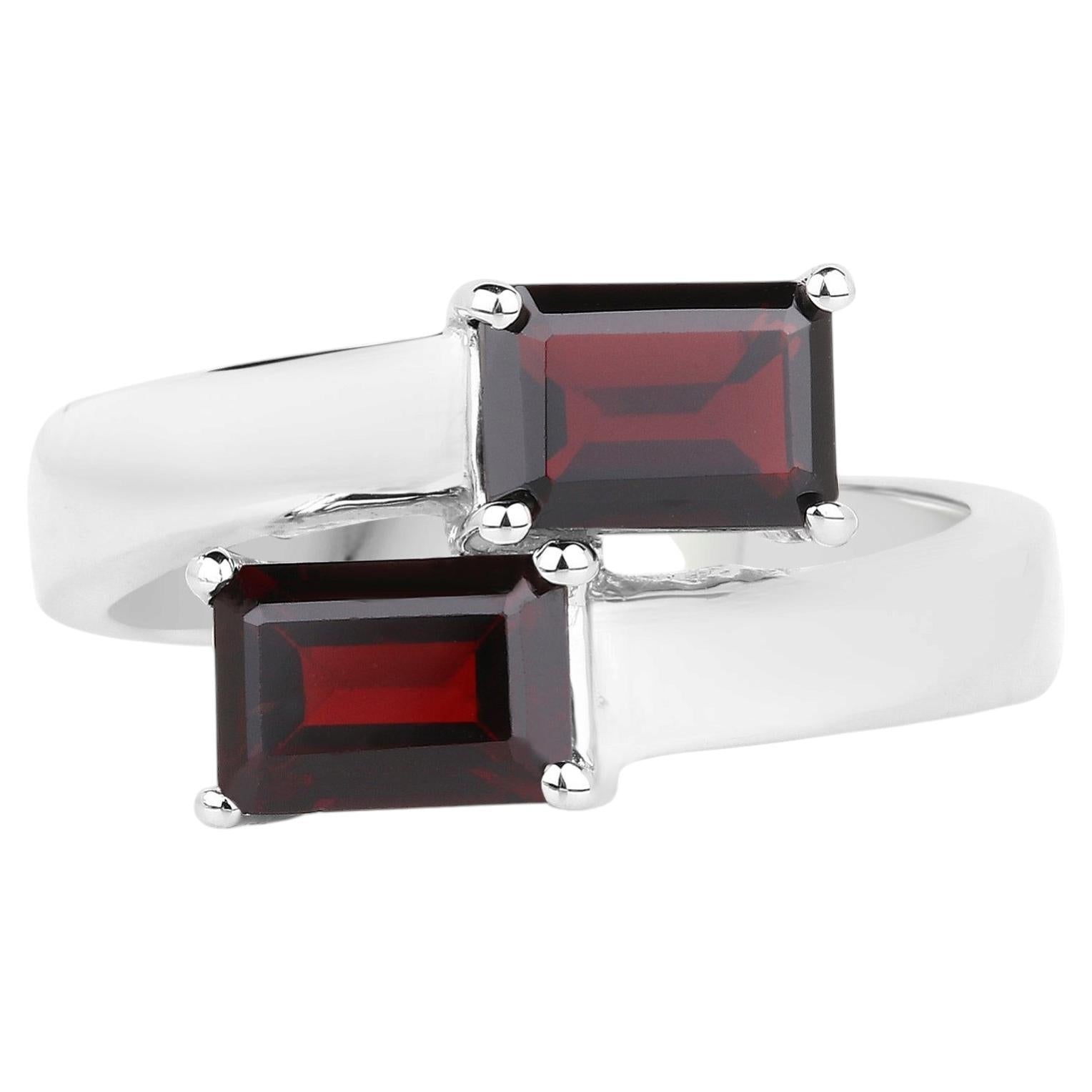 Garnet Ring 2.38 Carats Sterling Silver