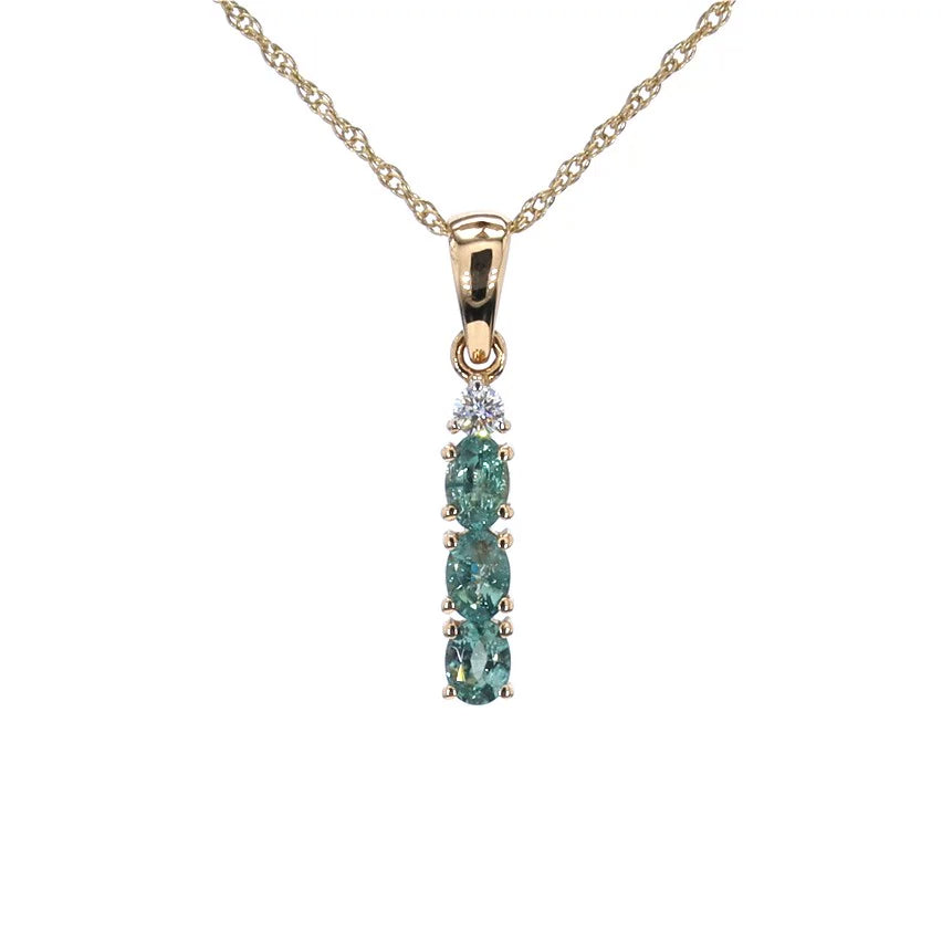 Alexandrite Pendant With Diamonds 0.4 Carats 18K Yellow Gold