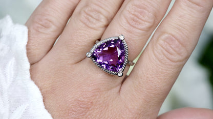 Trillion Cut 8.15 Carat Amethyst Ring With White Topaz