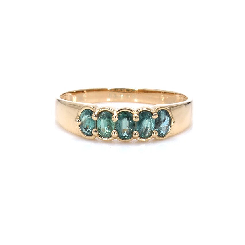 Alexandrite Ring 0.64 Carats 18K Yellow Gold
