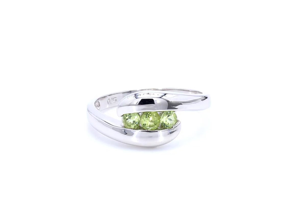 Peridot Ring 0.52 Carats Sterling Silver