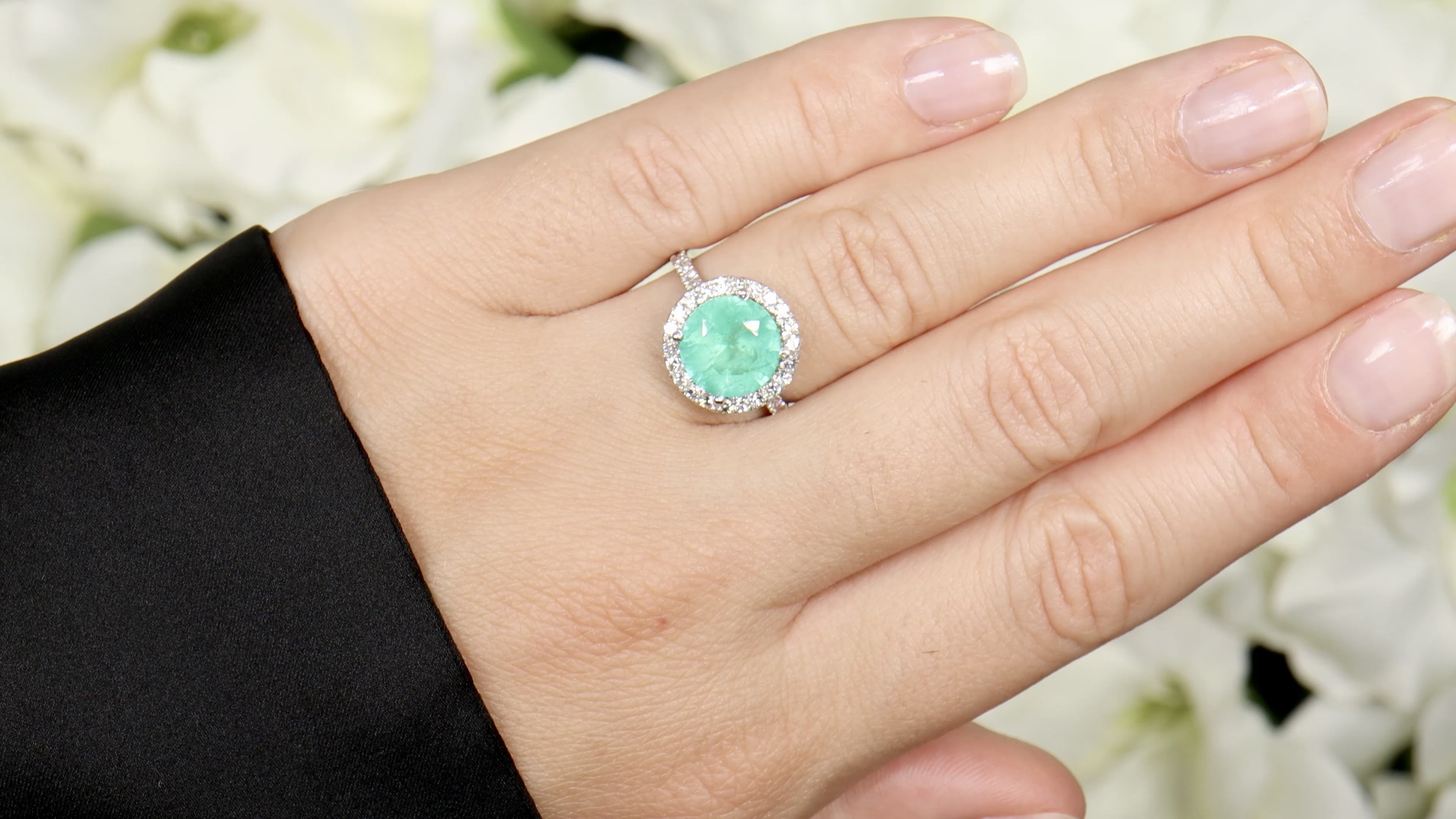 IGI Certified Mint Green Emerald Ring Diamond Halo 3.27 Carats 18K White Gold